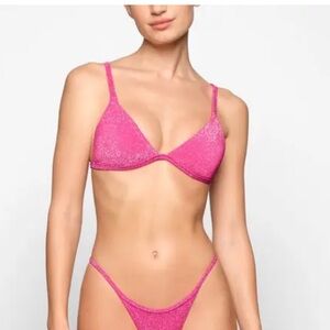 Skims Glitter Swim Triangle Bikini Top - Magenta size S
